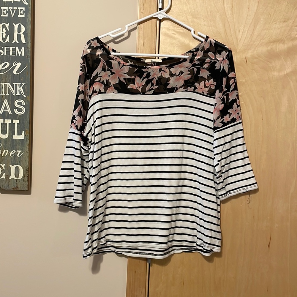 3/4 length top